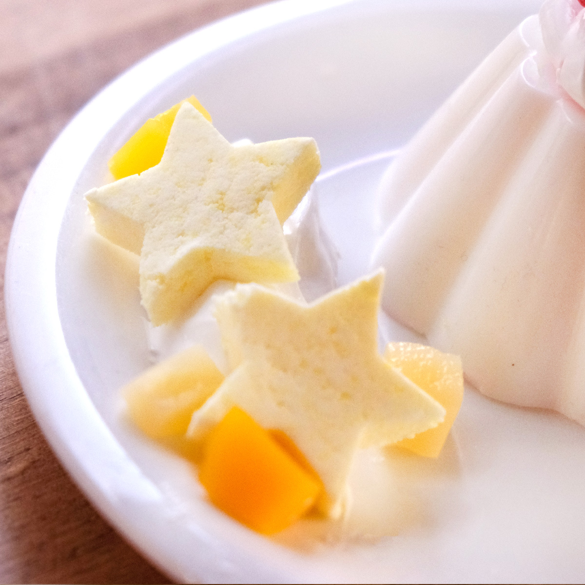 東京ソラマチ店　いちごパンナコッタの食品サンプル製作体験